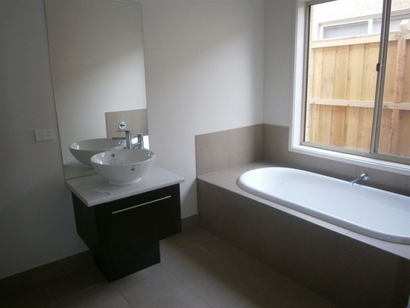 13 Millicent Road, Langwarrin VIC 3910