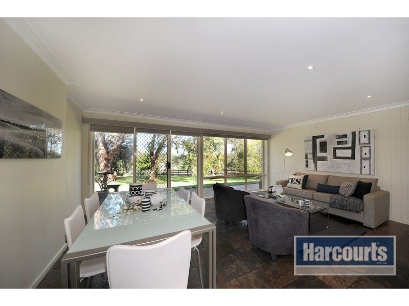 375 North Rd, Langwarrin VIC 3910