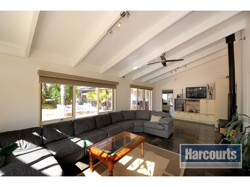 375 North Rd, Langwarrin VIC 3910