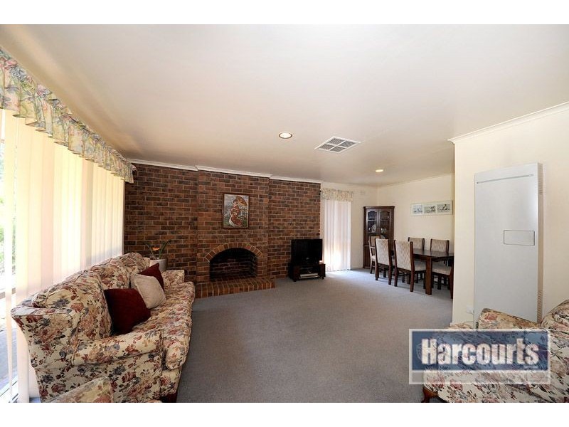 30 Paddington Avenue, Carrum Downs VIC 3201