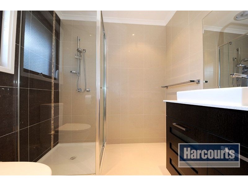 30 Paddington Avenue, Carrum Downs VIC 3201