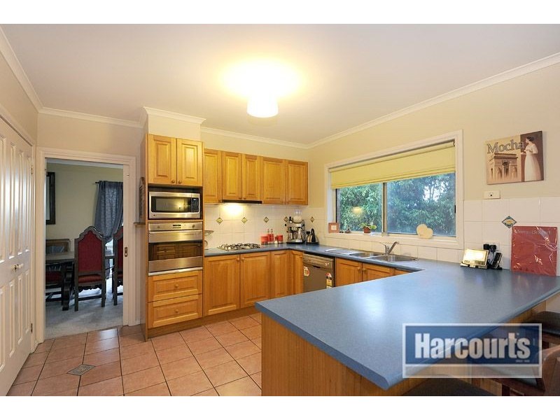 52 Huntingtower Crescent, Langwarrin VIC 3910