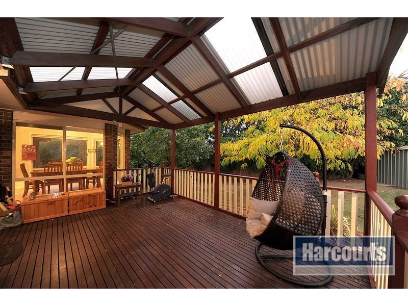 52 Huntingtower Crescent, Langwarrin VIC 3910