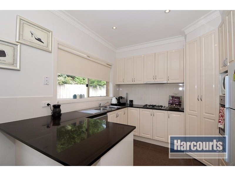 2/30 Myrtle Street, Langwarrin VIC 3910