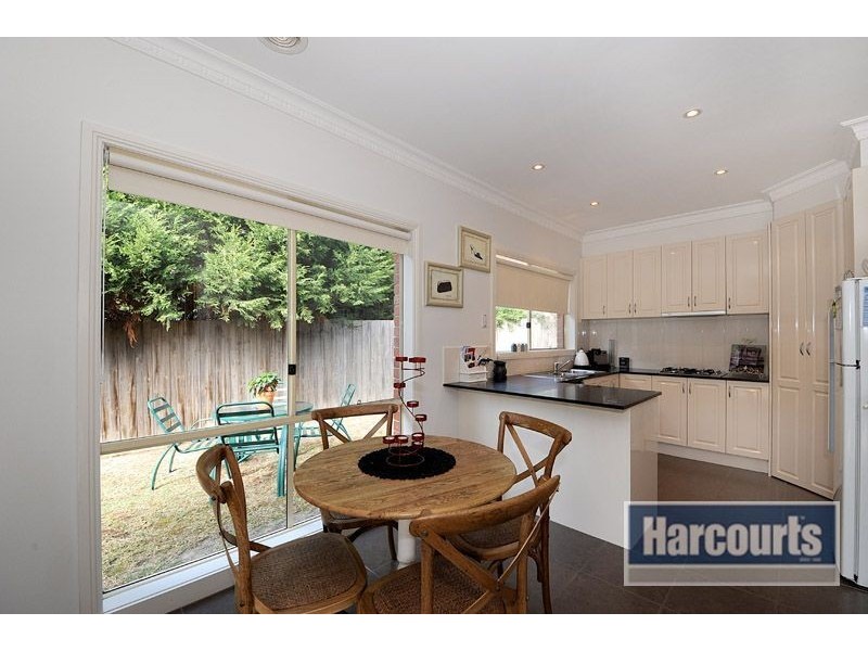 2/30 Myrtle Street, Langwarrin VIC 3910