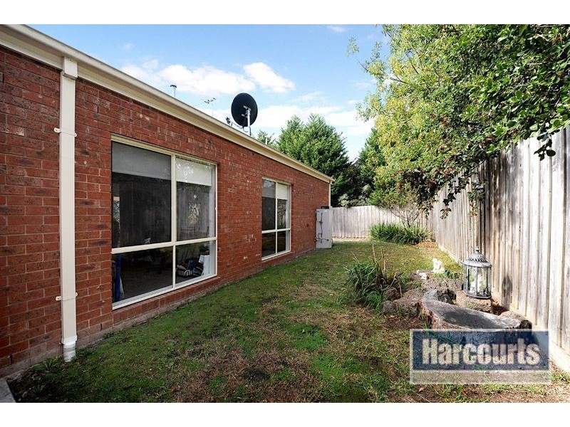 2/30 Myrtle Street, Langwarrin VIC 3910