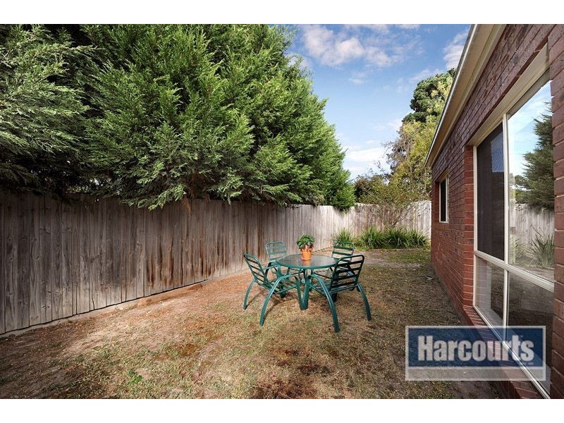 2/30 Myrtle Street, Langwarrin VIC 3910