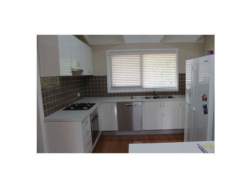 9 Geneva Court, Frankston VIC 3199