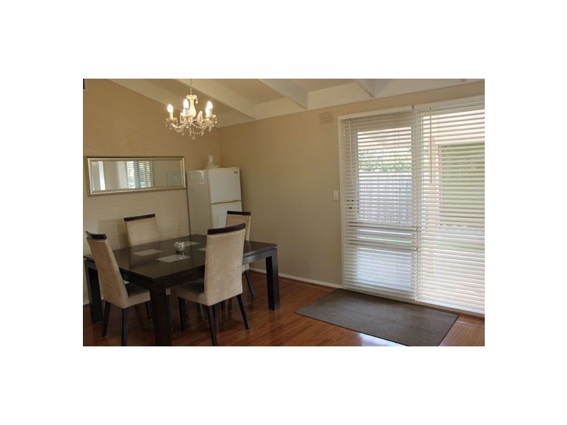 9 Geneva Court, Frankston VIC 3199