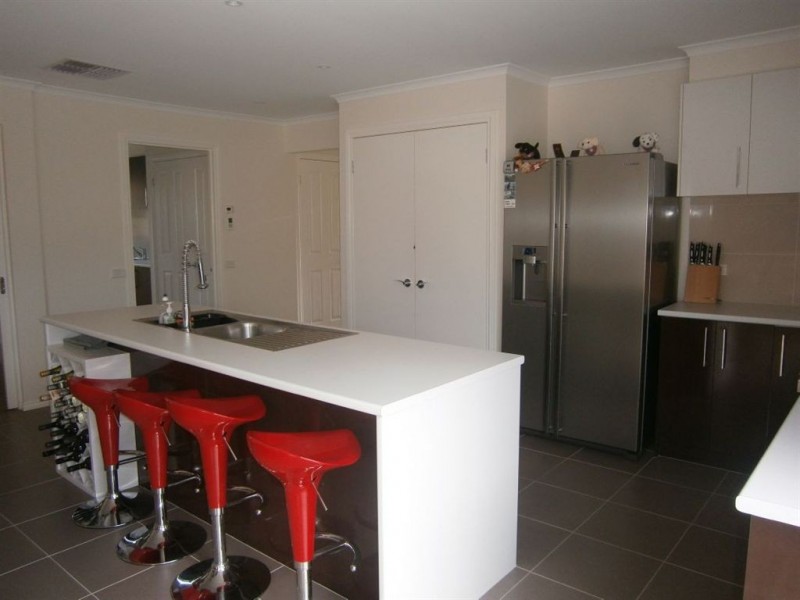 4/21 Raneen Drive, Langwarrin VIC 3910