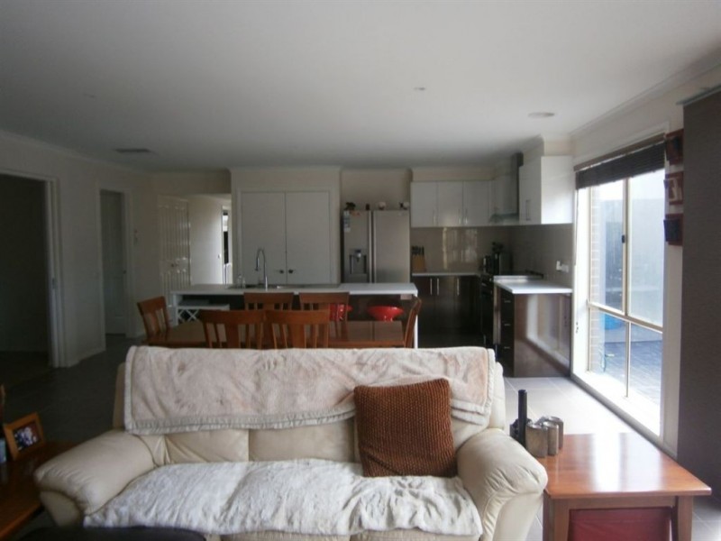 4/21 Raneen Drive, Langwarrin VIC 3910