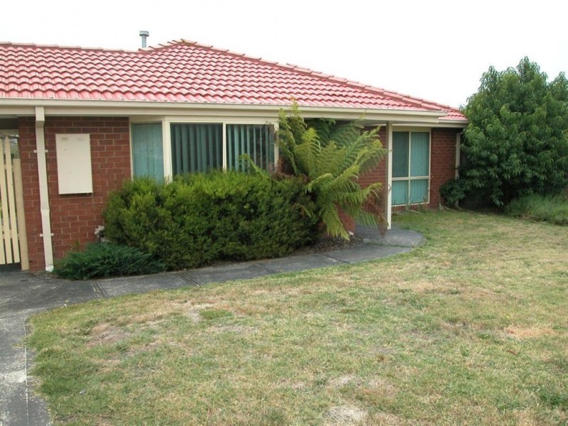 1 Sandra Court, Langwarrin VIC 3910