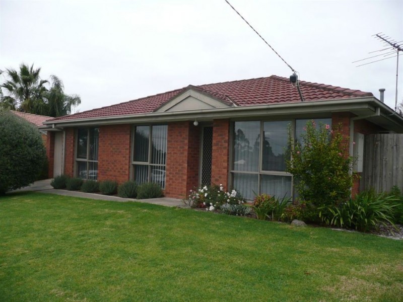 124 North Road, Langwarrin VIC 3910