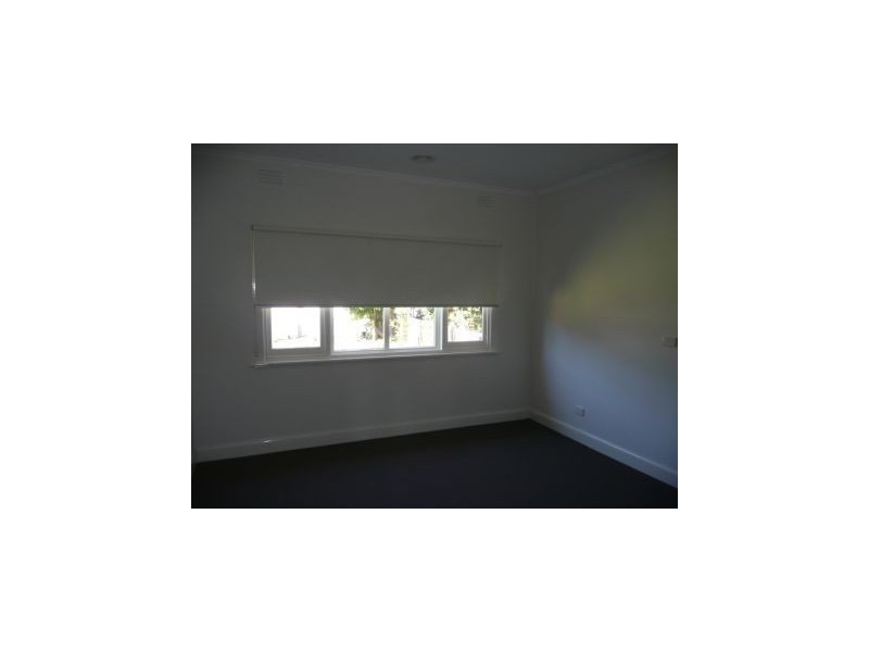 1/8 Lawrey Street, Frankston VIC 3199