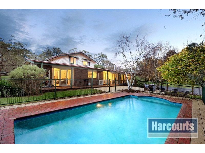 10 Gum Hill Drive, Langwarrin VIC 3910