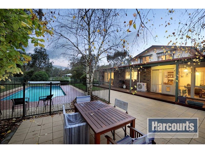 10 Gum Hill Drive, Langwarrin VIC 3910