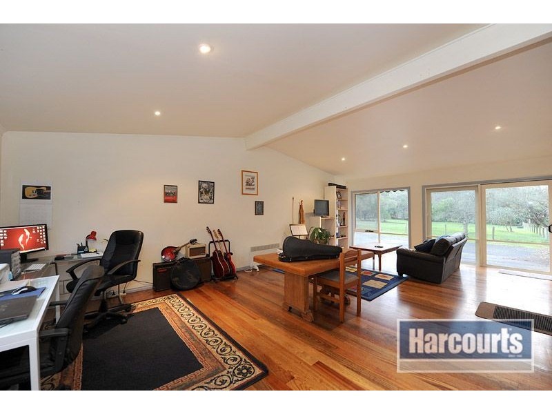 10 Gum Hill Drive, Langwarrin VIC 3910