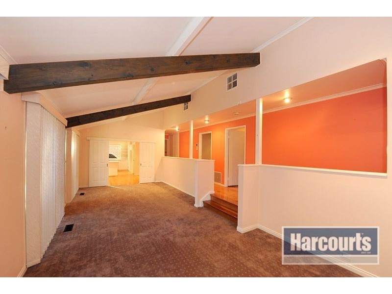 11 Jackson Drive, Langwarrin VIC 3910