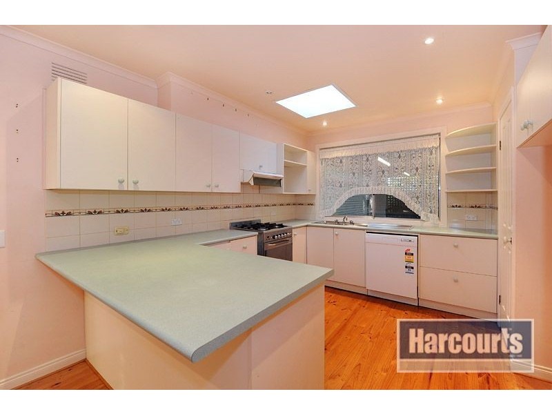 11 Jackson Drive, Langwarrin VIC 3910