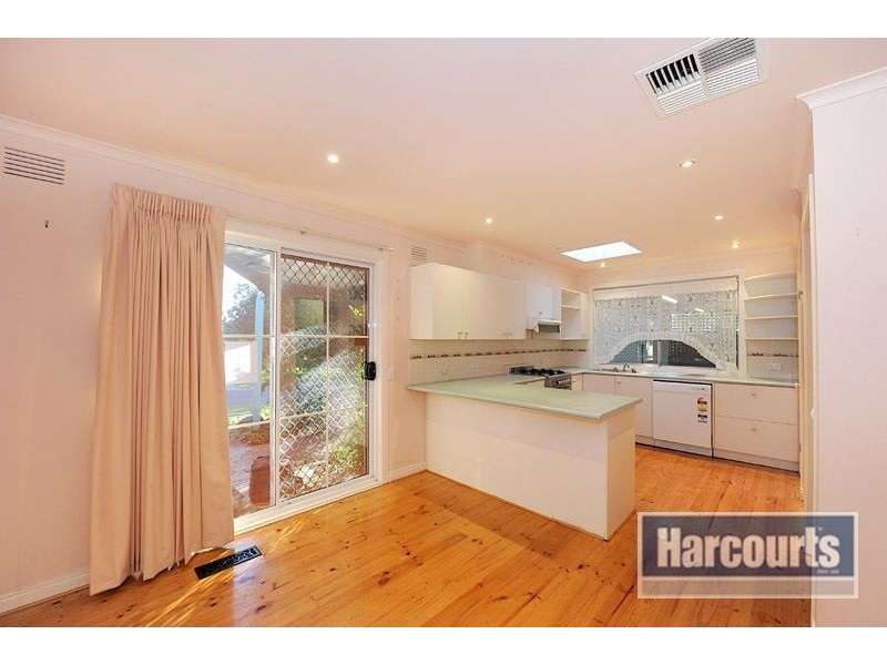 11 Jackson Drive, Langwarrin VIC 3910