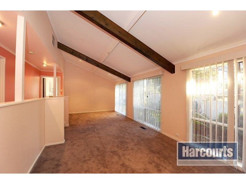 11 Jackson Drive, Langwarrin VIC 3910