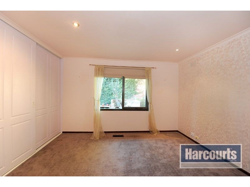 11 Jackson Drive, Langwarrin VIC 3910