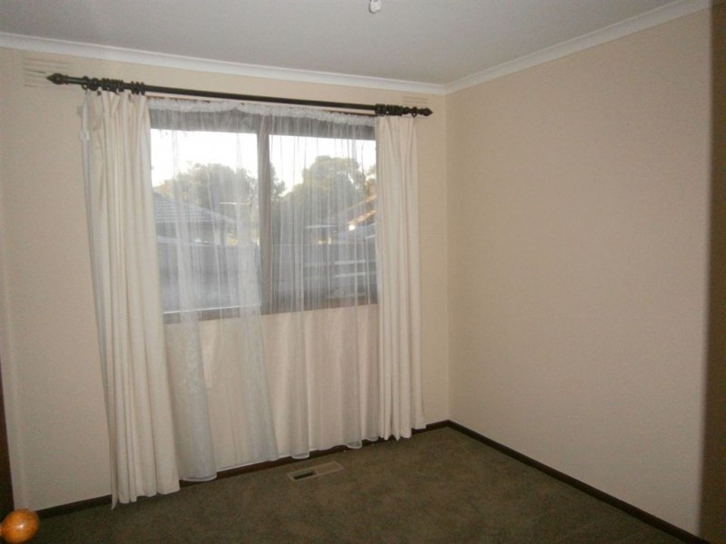 2 Lloyd Street, Langwarrin VIC 3910