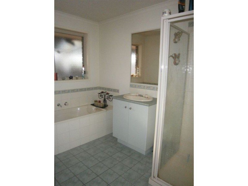 16 Norwarran Way, Langwarrin VIC 3910