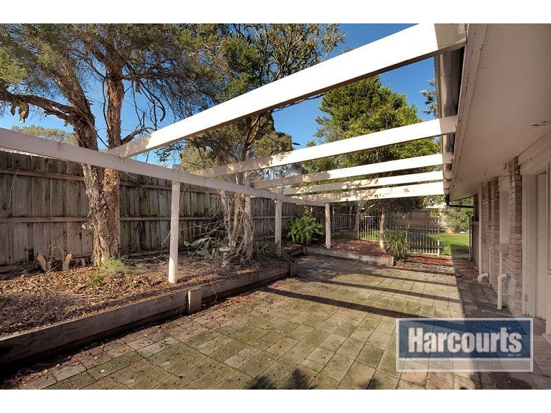 8 Kuranda Street, Langwarrin VIC 3910