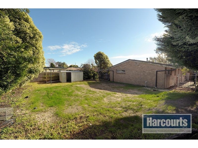 8 Kuranda Street, Langwarrin VIC 3910