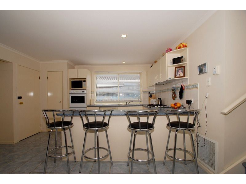 16 Romsey Place, Langwarrin VIC 3910