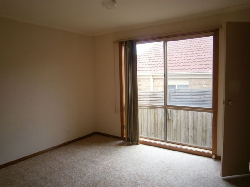 12 Julie Court, Langwarrin VIC 3910