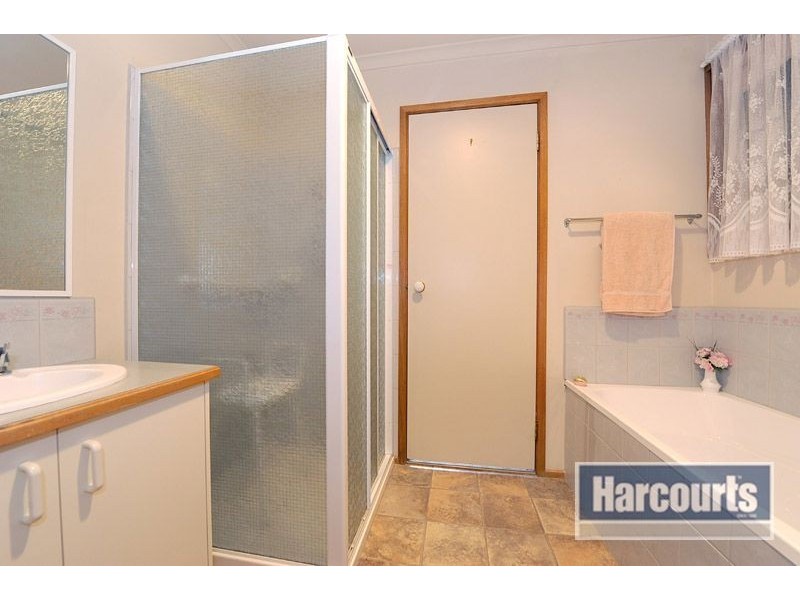 2/15 Peninsula Crescent, Langwarrin VIC 3910