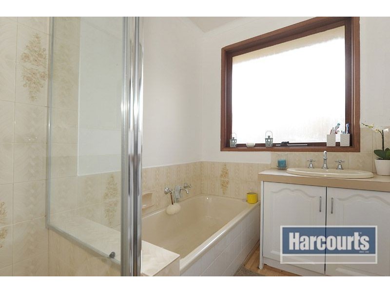 2 Clematis Court, Langwarrin VIC 3910