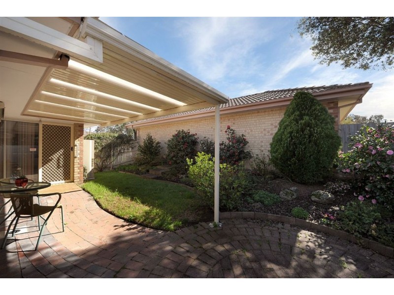 2/15 Peninsula Crescent, Langwarrin VIC 3910