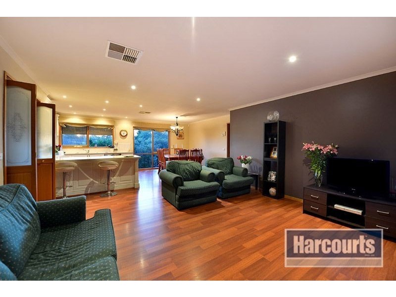 15 Australis Close, Langwarrin VIC 3910