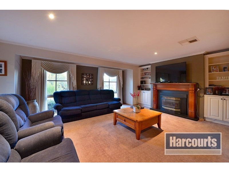 15 Australis Close, Langwarrin VIC 3910