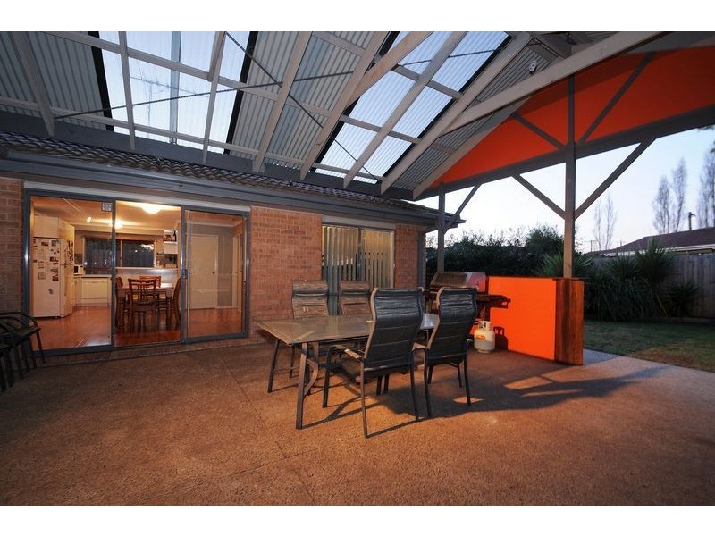 19 Dunn Crescent, Langwarrin VIC 3910