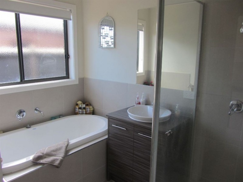 25 Alysha Avenue, Lyndhurst VIC 3975