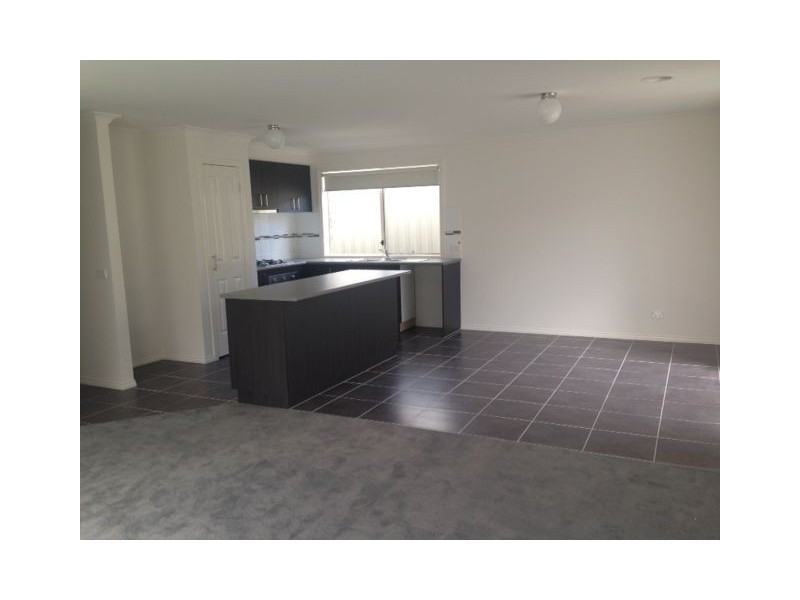 31 South Hampton Road, Langwarrin VIC 3910