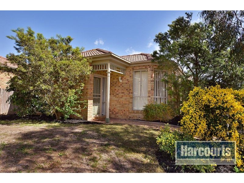 6 Noel Road, Langwarrin VIC 3910