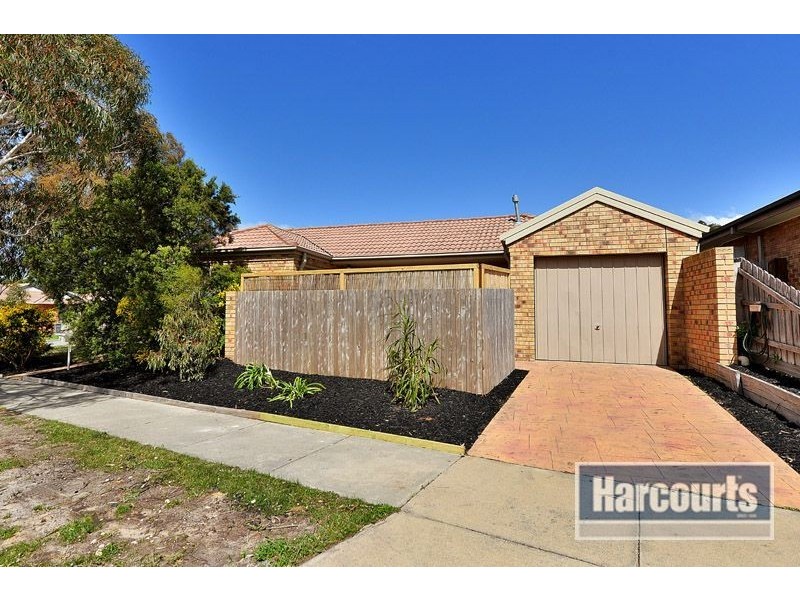 6 Noel Road, Langwarrin VIC 3910
