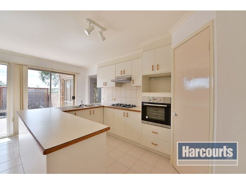 6 Noel Road, Langwarrin VIC 3910