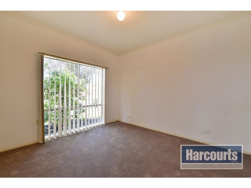 6 Noel Road, Langwarrin VIC 3910