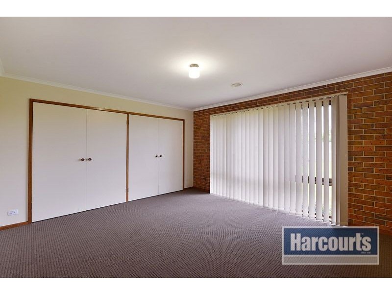 6 Southampton Drive, Langwarrin VIC 3910