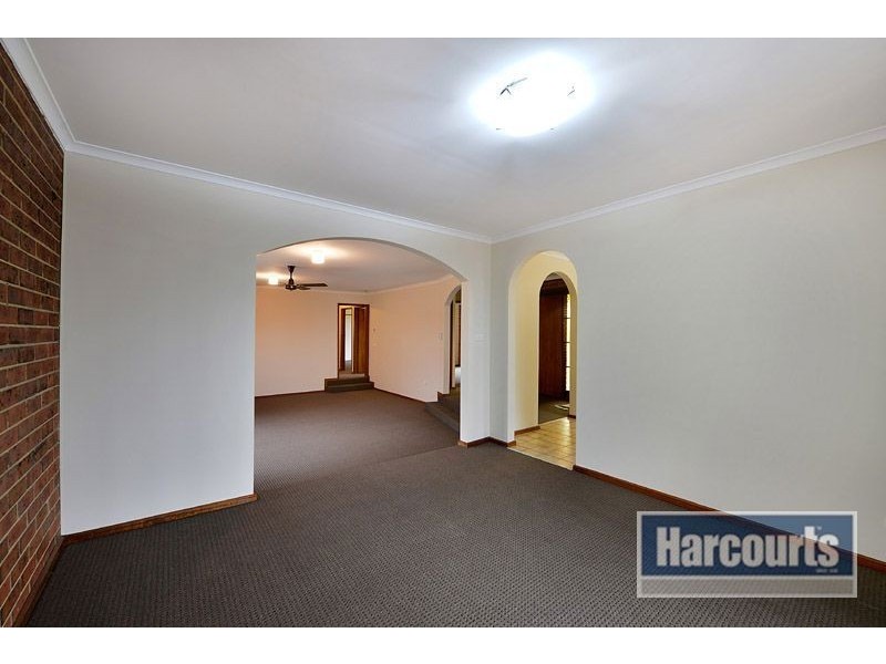 6 Southampton Drive, Langwarrin VIC 3910