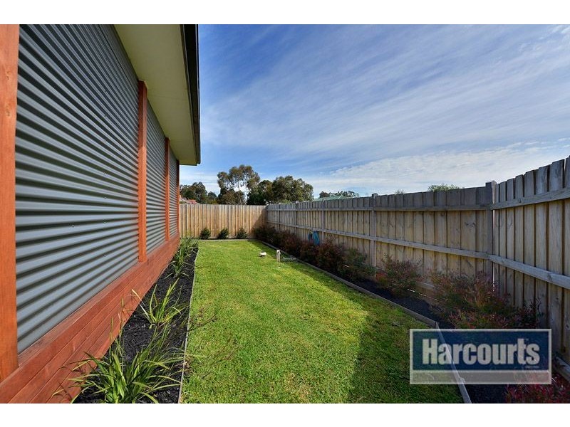 30 Trentham Way, Langwarrin VIC 3910