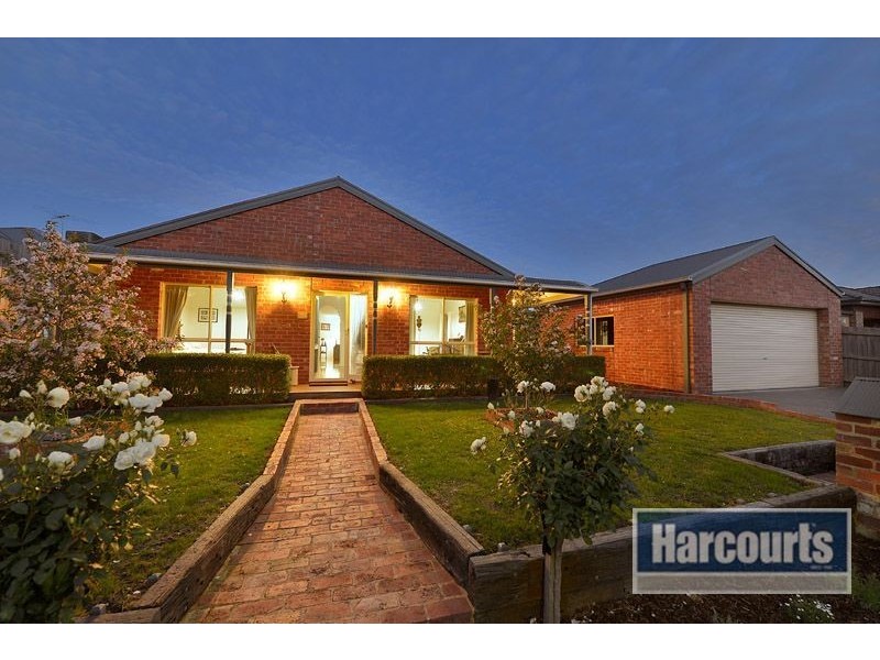 4 Bushy Court, Langwarrin VIC 3910