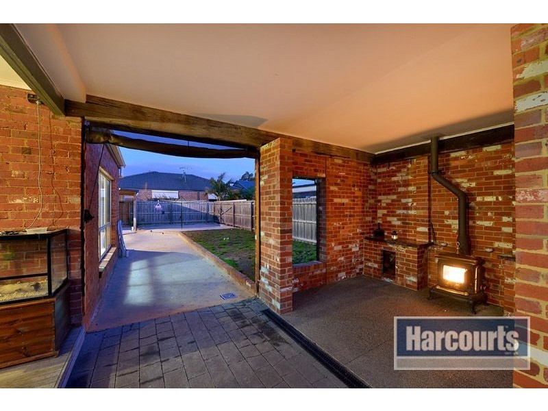 4 Bushy Court, Langwarrin VIC 3910