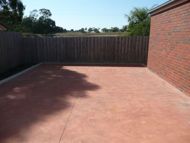 4 Wisteria Court, Skye VIC 3977